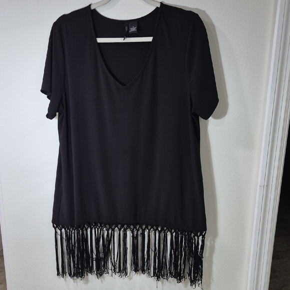 new directions Tops - New Directions Black Short Sleeve Fringe Top Womens Plus 1X